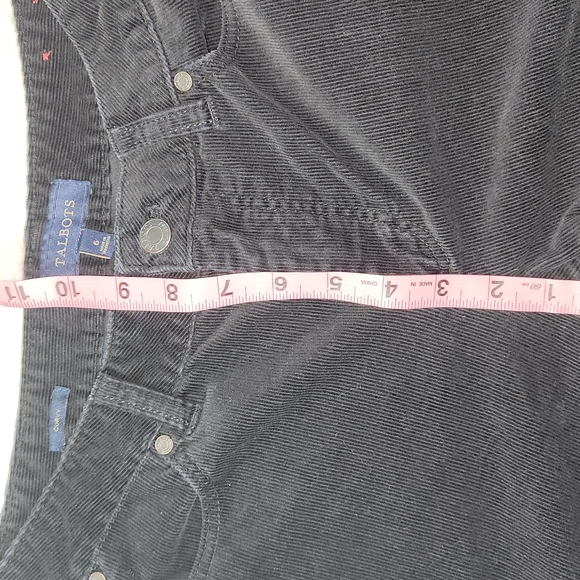 TALBOTS WOMENS BLACK CORDUROY JEANS  SIZE 6 - Picture 11 of 13